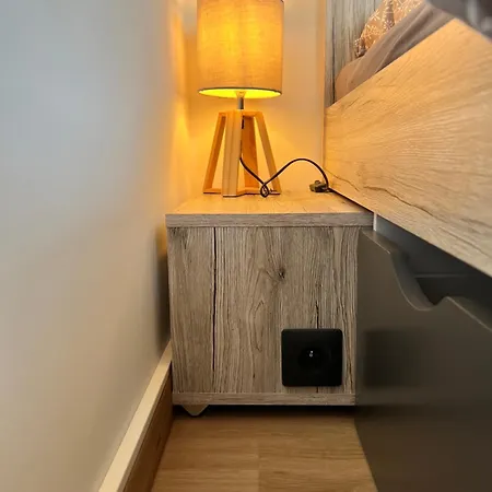 Tiny House Krkonose 메라드바키