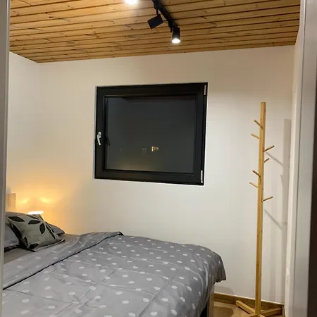 בית נופש Tiny House Krkonose