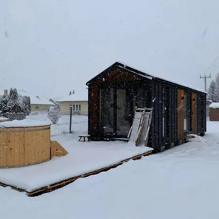 펜션 Tiny House Krkonose 메라드바키